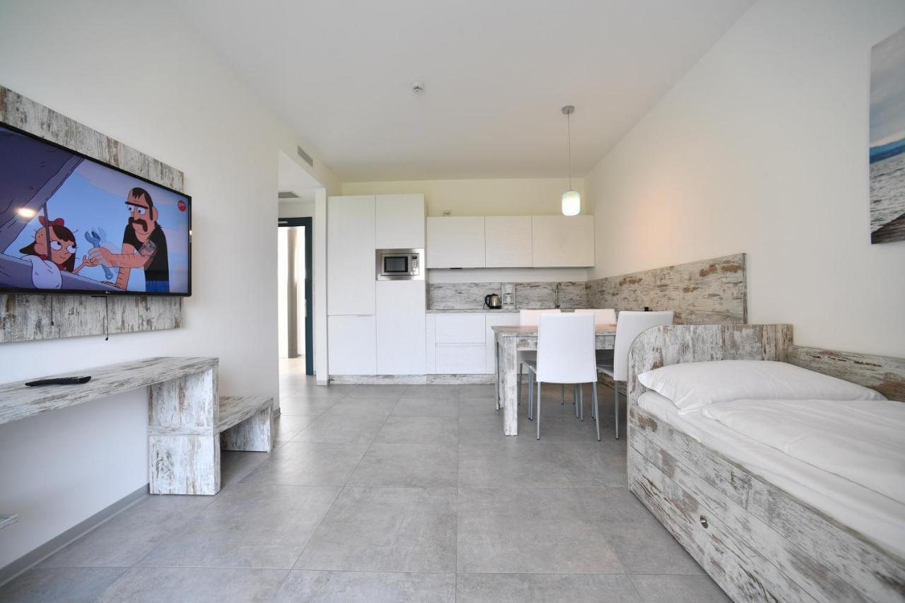 Residence Malcesine-Active&Family ภายนอก รูปภาพ